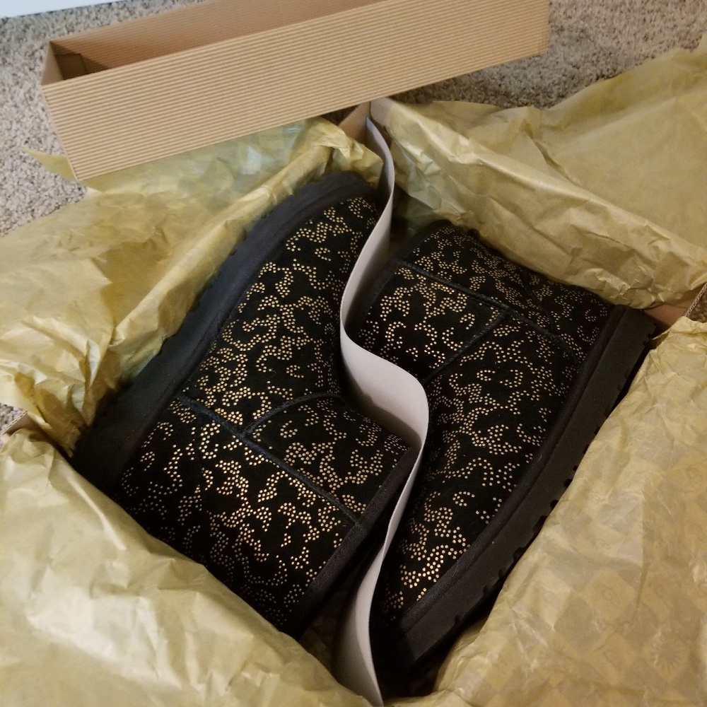 Used like new authentic UGG boots